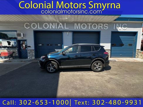 Used 2017 Toyota RAV4 XLE w/ Plus Extra Value Package AWD/4WD image 1