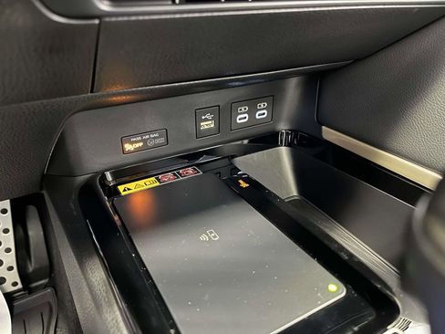 Used 2026 Toyota Camry XSE w/ Premium Plus Package image 23