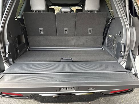 New 2025 Ford Expedition Platinum w/ Stealth Performance Package image 21