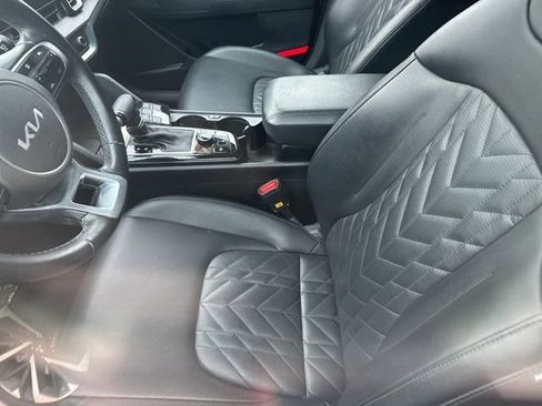 Used 2023 Kia Sportage X-Line image 11