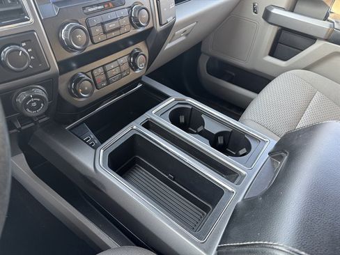 Used 2020 Ford F150 XLT w/ Equipment Group 302A Luxury AWD/4WD image 17