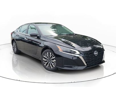 Used 2025 Nissan Altima 2.5 SV