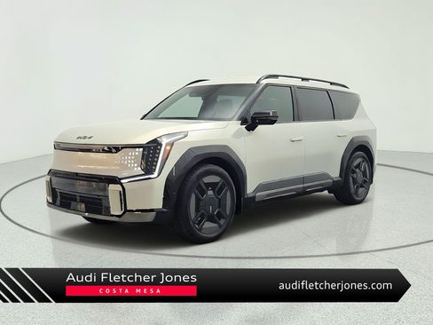 Used 2024 Kia EV9 GT-Line AWD/4WD image 1