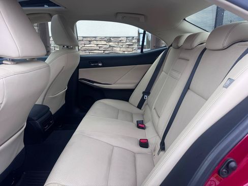 Used 2015 Lexus IS 250 RWD image 14