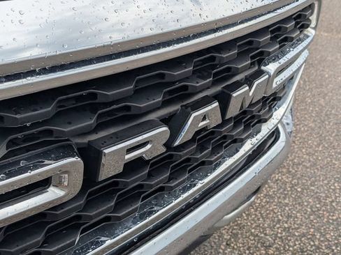 Used 2022 RAM 1500 Big Horn RWD image 5