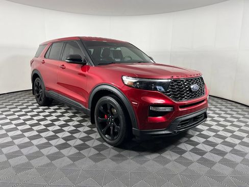 Used 2022 Ford Explorer ST w/ Equipment Group 401A AWD/4WD image 17