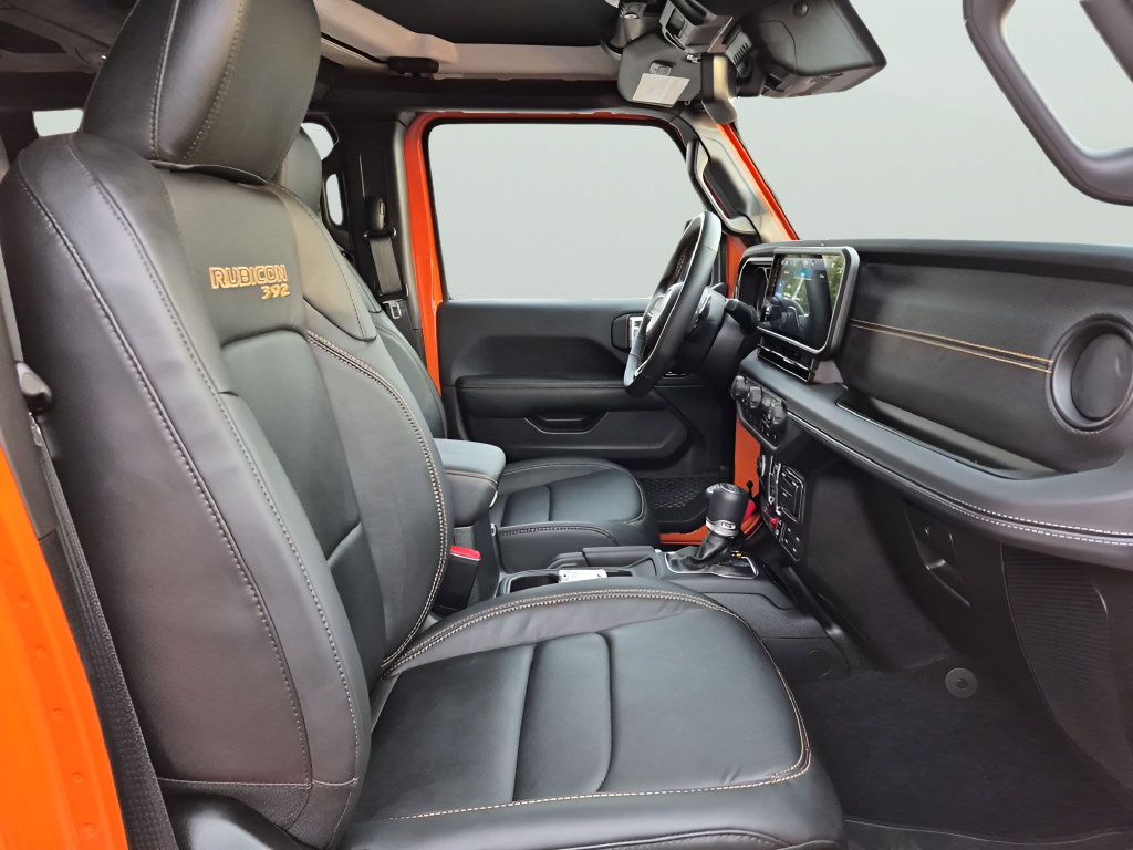 Used 2025 Jeep Wrangler Unlimited Rubicon 392 AWD/4WD image 35