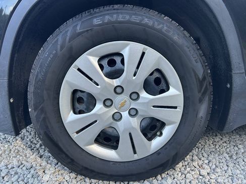 Used 2016 Chevrolet Trax LS FWD image 9