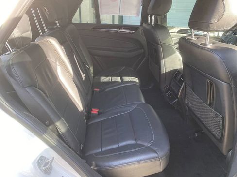 Used 2017 Mercedes-Benz GLE 43 AMG 4MATIC image 27