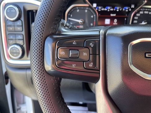 Used 2021 GMC Sierra 3500 Denali w/ Denali Ultimate Package AWD/4WD image 27