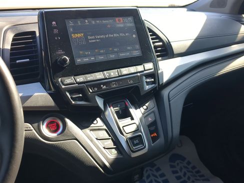 Certified 2024 Honda Odyssey EX-L image 23