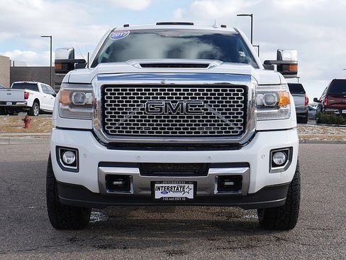 Used 2017 GMC Sierra 3500 Denali w/ Duramax Plus Package image 8