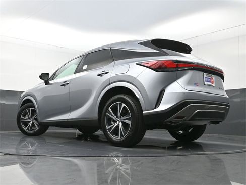 Used 2023 Lexus RX 350 Premium image 29