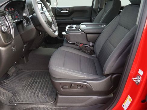 Used 2022 Chevrolet Silverado 1500 Custom RWD image 9
