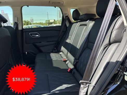 New 2026 Nissan Rogue Platinum w/ Tech Package image 7