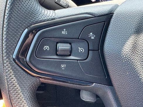 Used 2025 Chevrolet TrailBlazer LT FWD image 20