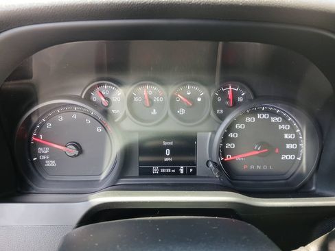 Used 2023 GMC Sierra 1500 Pro w/ Pro Value Package AWD/4WD image 16