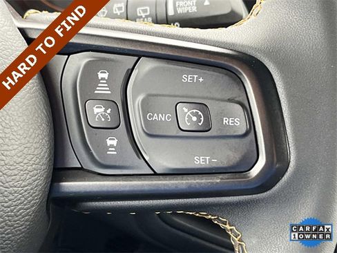 Certified 2024 Jeep Wrangler Willys image 27