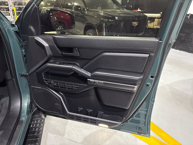 Used 2025 Toyota 4Runner TRD Off-Road Premium w/ Tow Technology Package AWD/4WD image 35