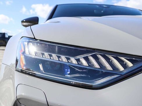 Used 2023 Audi RS 7 Sportback w/ Black Optic Package image 9