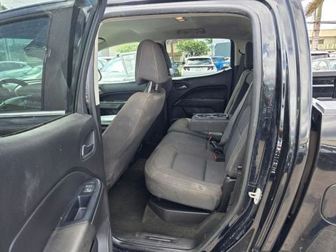 Used 2016 Chevrolet Colorado LT AWD/4WD image 10