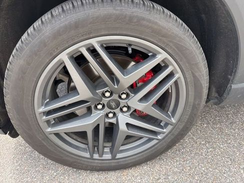 Used 2025 Ford Explorer ST-Line w/ Premium Package AWD/4WD image 17