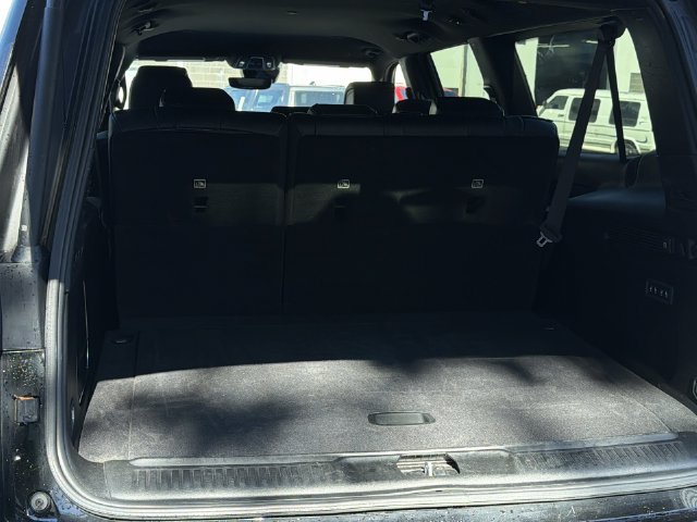 Used 2024 Jeep Wagoneer L Series II w/ Flexible Seating Group AWD/4WD image 39