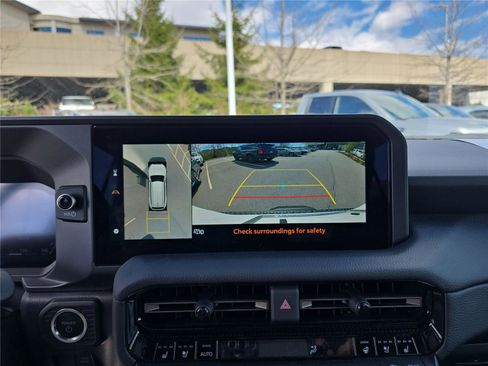 Used 2024 Toyota Land Cruiser Base image 28