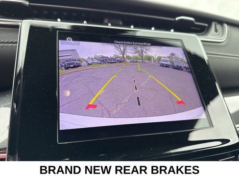 Used 2023 Jeep Grand Cherokee Altitude AWD/4WD image 15
