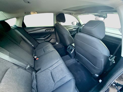 Certified 2025 Honda Accord SE image 28