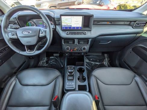 Used 2023 Ford Maverick Lariat w/ Lariat Luxury Package image 15