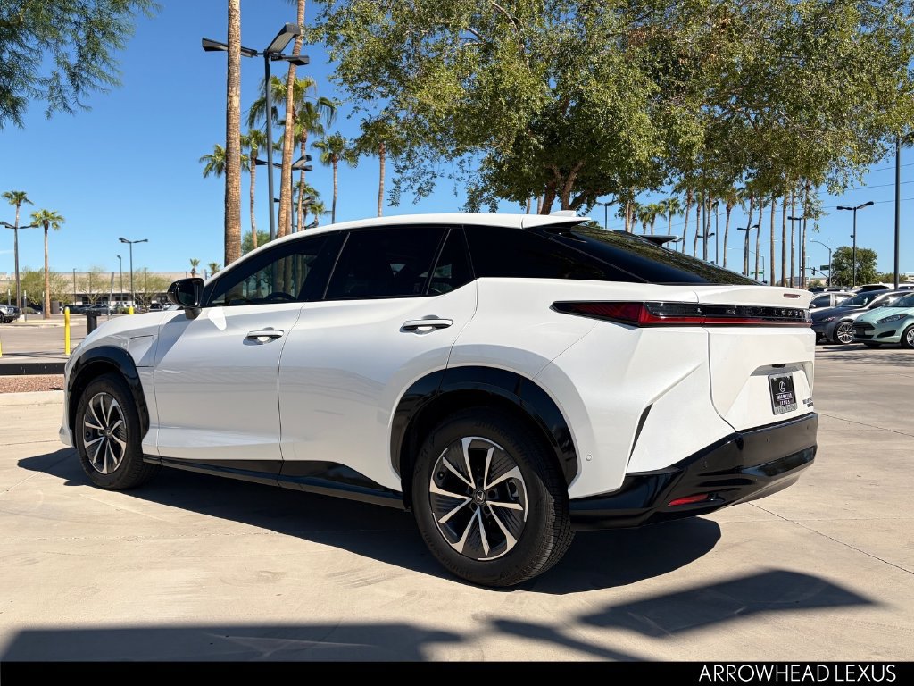 Used 2023 Lexus RZ 450e Premium w/ Technology Package AWD/4WD image 4