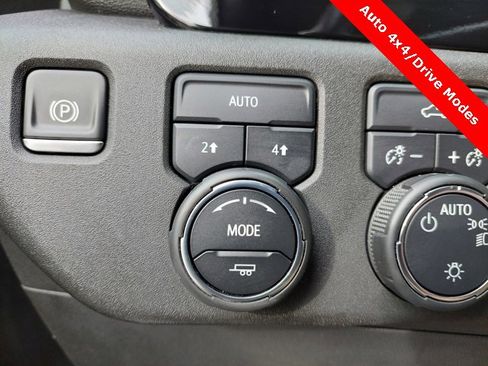 Used 2022 Chevrolet Silverado 1500 LT image 16