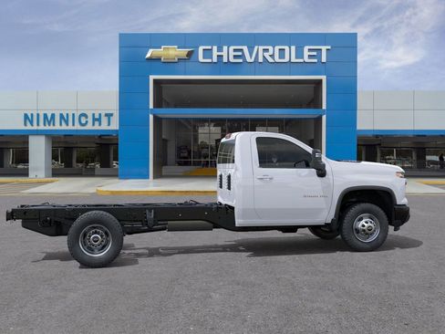 New 2025 Chevrolet Silverado 3500 W/T w/ WT Convenience Package image 5