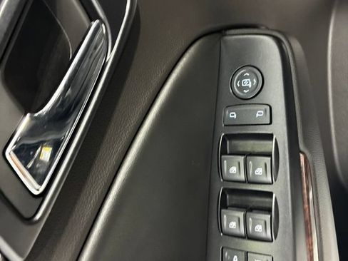 Used 2015 GMC Yukon SLE w/ Convenience Package AWD/4WD image 15