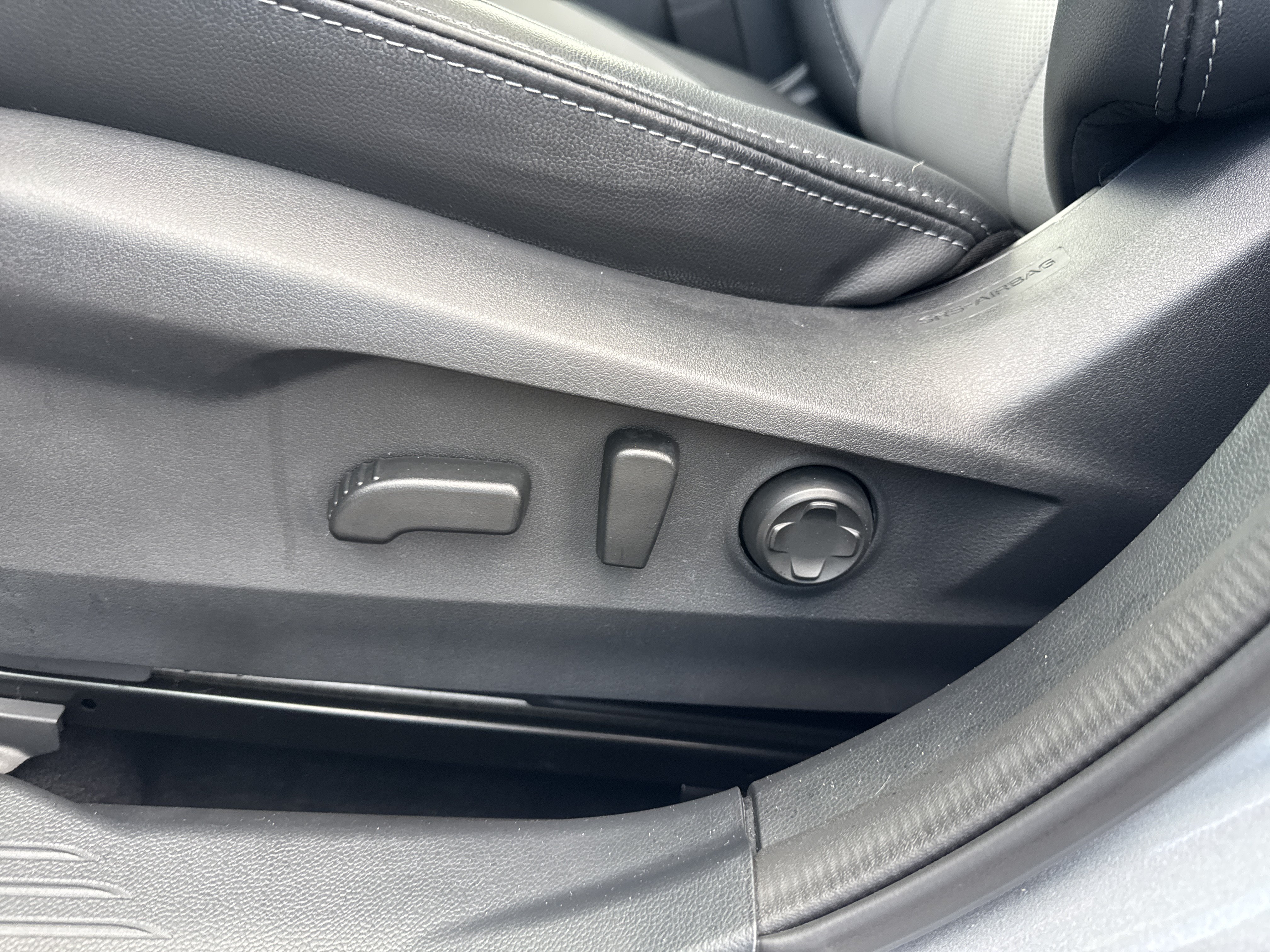 Used 2024 Subaru Outback Limited XT AWD/4WD image 16