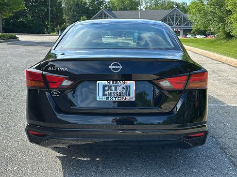 Certified 2023 Nissan Altima 2.5 S FWD image 5