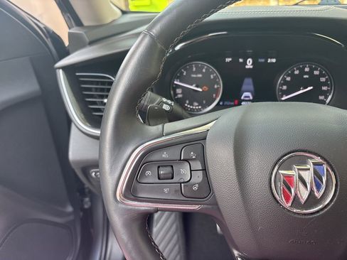 Used 2022 Buick Envision Essence w/ Sport Touring Package image 17