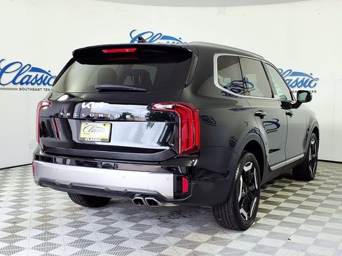 Used 2025 Kia Telluride S FWD image 6