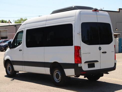 Used 2024 Mercedes-Benz Sprinter 2500 image 7