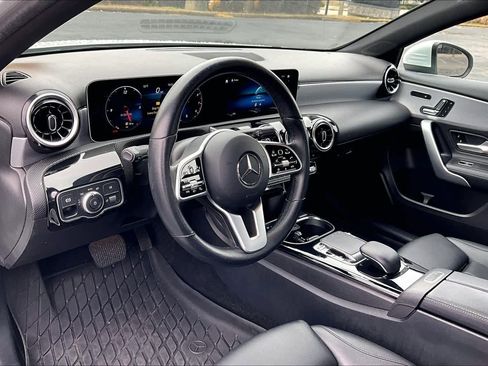 Used 2020 Mercedes-Benz A 220 4MATIC image 17