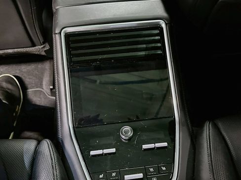 Certified 2023 Porsche Panamera 4 Platinum Edition AWD/4WD image 26