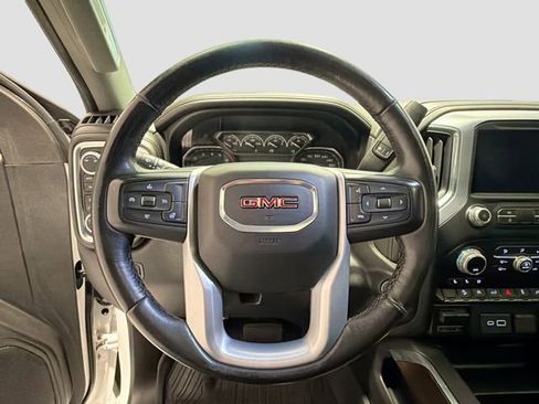 Used 2019 GMC Sierra 1500 SLT image 11