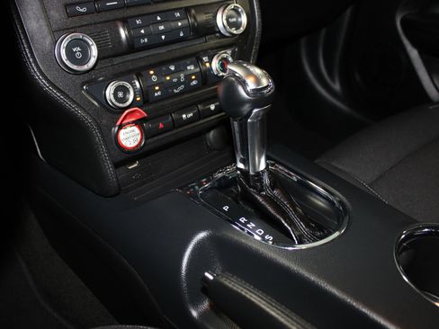 Used 2015 Ford Mustang Coupe w/ Equipment Group 051A RWD image 18