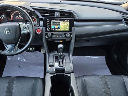 Used 2021 Honda Civic Sport Touring image 8