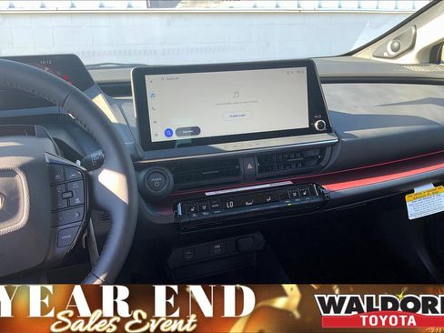 New 2026 Toyota Prius Plug-In Hybrid image 9