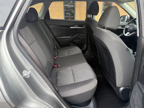 Used 2024 Kia Seltos LX AWD/4WD image 13
