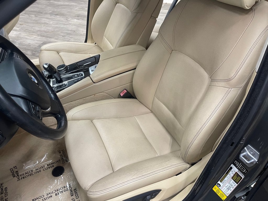 Used 2014 BMW 528i Sedan RWD image 17