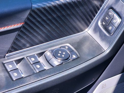 Used 2025 Ford F150 Raptor AWD/4WD image 26