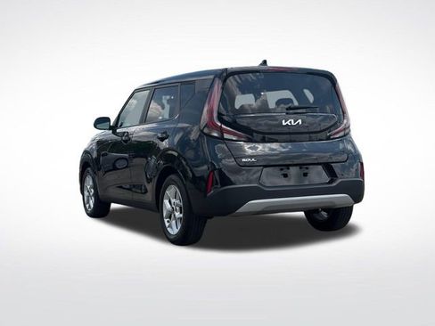 Certified 2024 Kia Soul LX w/ Option Group 015 FWD image 21